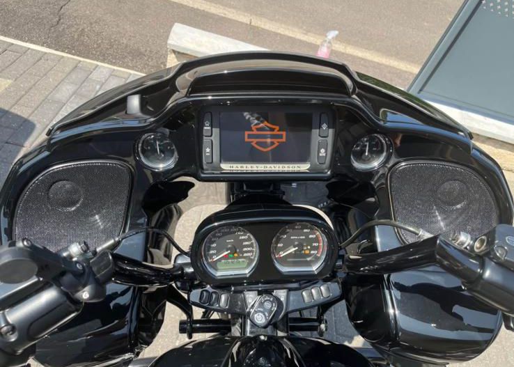 ROAD GLIDE SPECIAL 107
